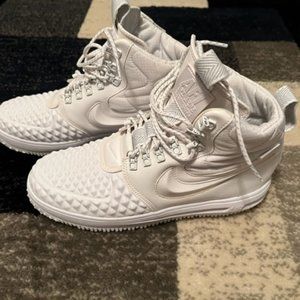 Nike AFI Boots, white in color, Size 10.5
